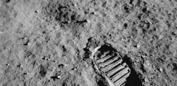 De eerste maanlanding | IsGeschiedenis