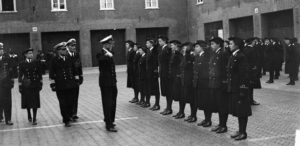 Geschiedenis van vrouwen in het Nederlandse leger | IsGeschiedenis