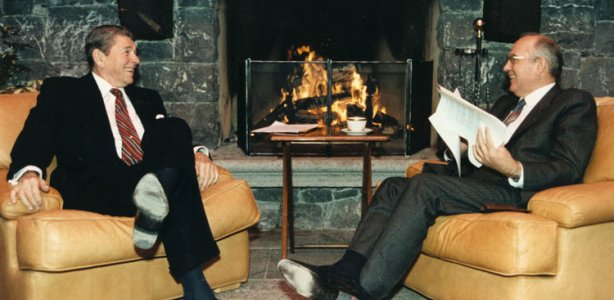 Glasnost en perestrojka | IsGeschiedenis