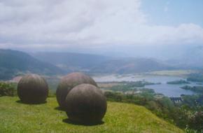 De stenen bollen in Costa Rica.