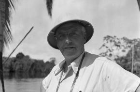 Willem van de Poll in Suriname, 1947
