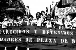 De dodenvluchten waren onderdeel van het dictatoriale regime van Jorge Videla. Julio Poch werd vrijgesproken van betrokkenheid. 